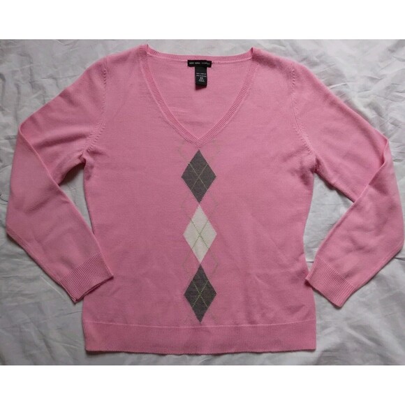 New York and Company Sweaters - New York and Company Pink Argyle Sweater Academia Barbie Womens Size XS